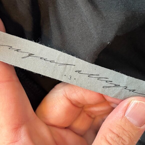 Raquel Allegra Black Silky Tapered Pants Elastic Waist Pull-On Designer Size 3 L - Picture 5 of 6